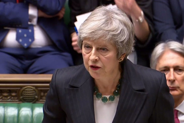 Brexit : « Theresa May est prise en étau », selon Agnès Alexandre-Collier professeur à l’uB