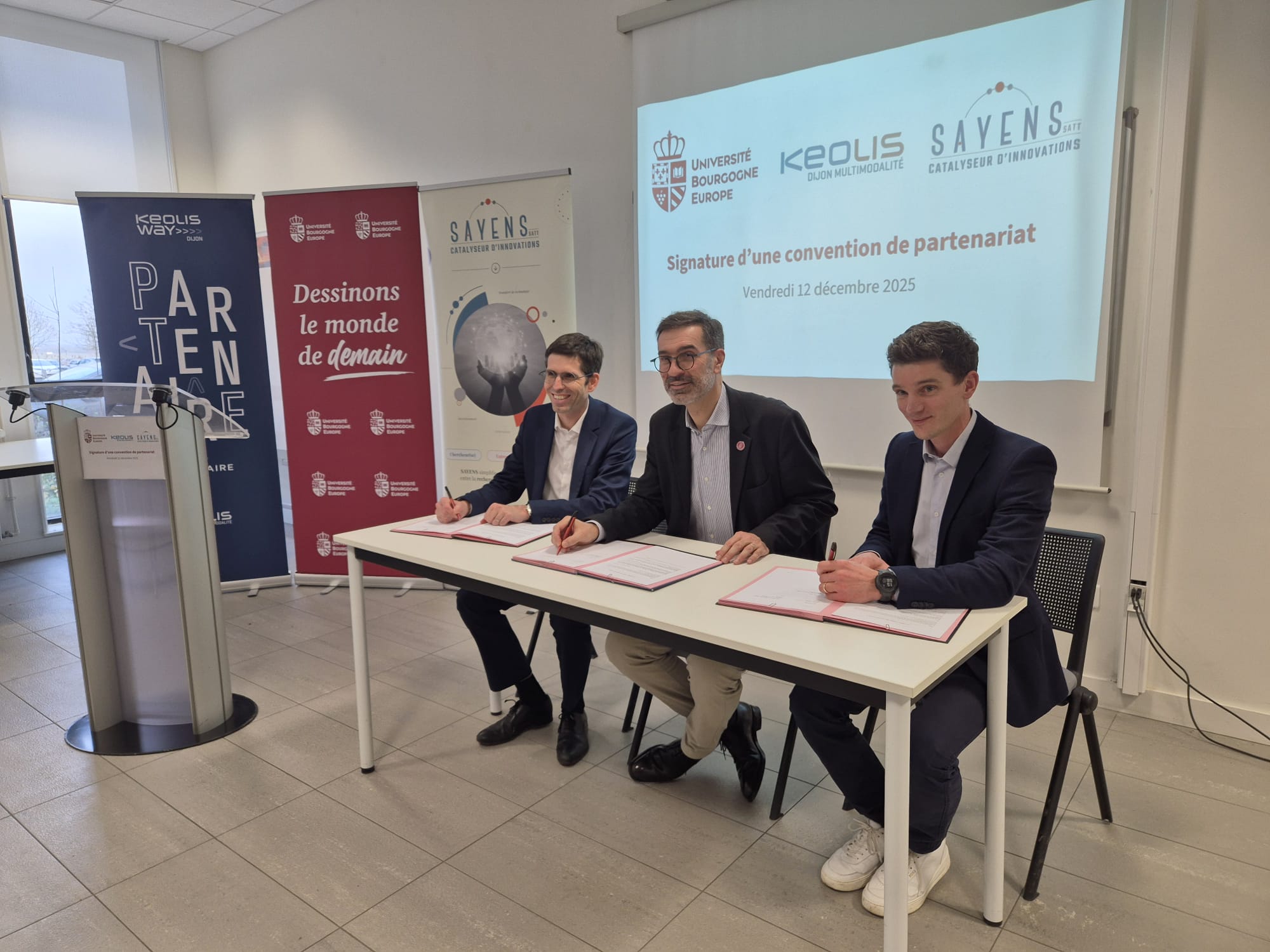 Keolis Dijon Multimodalité, l’UBE et SAYENS renforcent leur partenariat autour de 3 axes structurants : mobilités étudiantes, formation, recherche & innovation