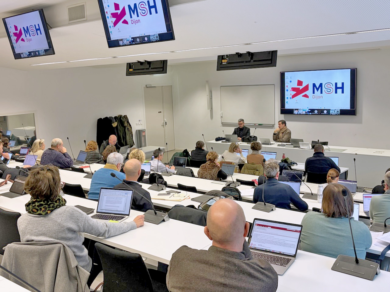 Réunions publiques 2026 : ouvertes à tous et à toutes